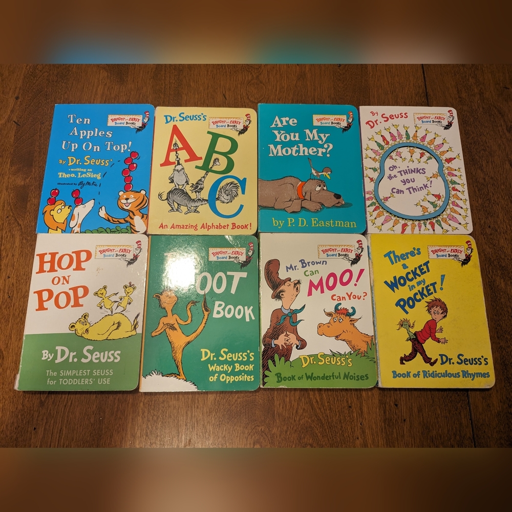 Large lot of 8 Dr. Seuss Board Books